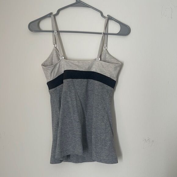 LululemonĀ ContentmentāTriangleāGrayāandāBlackāTankā4 - Picture 3 of 5